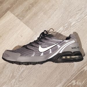 Nike Fitsole Tennis Shoes